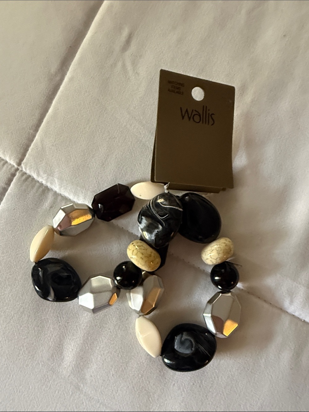 Wallis Black, Cream and Silver Mixed Bead Stretch Bracelet